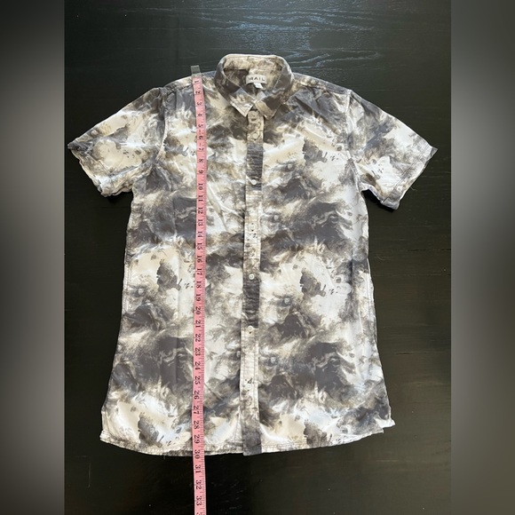 The Rail Mens Grey and white Short
Sleeve Button Down Shirt size L - Picture 3 of 7